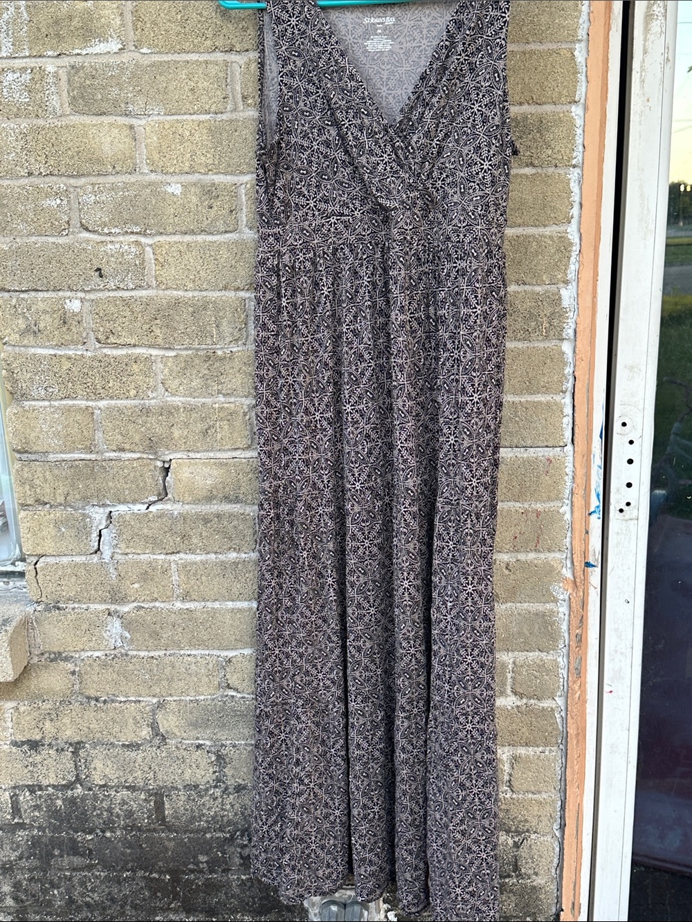 St. John’s Bay Sleeveless V-Neck Maxi Dress in Brown Print